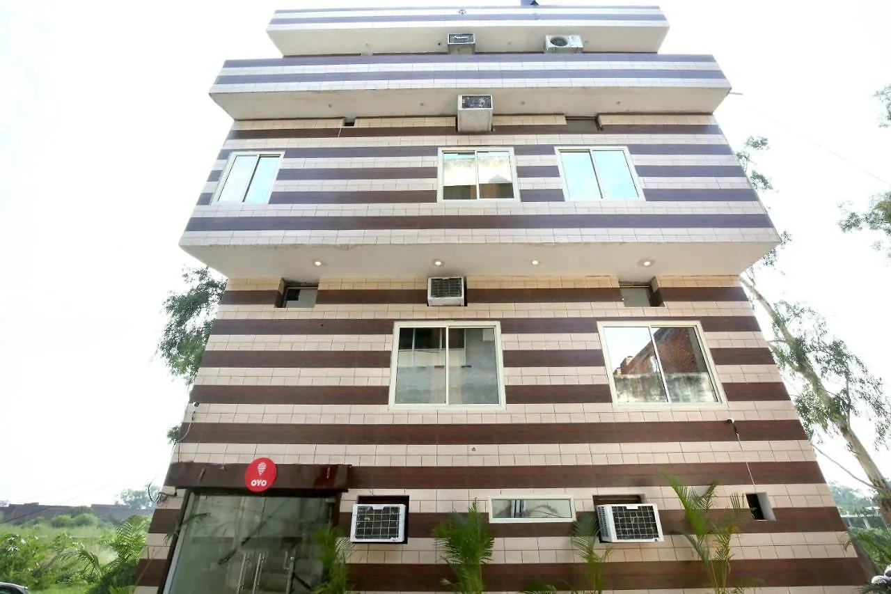 Oyo 9371 Hotel Anmol Zirakpur