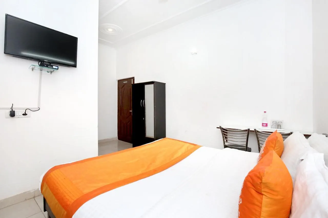 Oyo 9371 Hotel Anmol Zirakpur